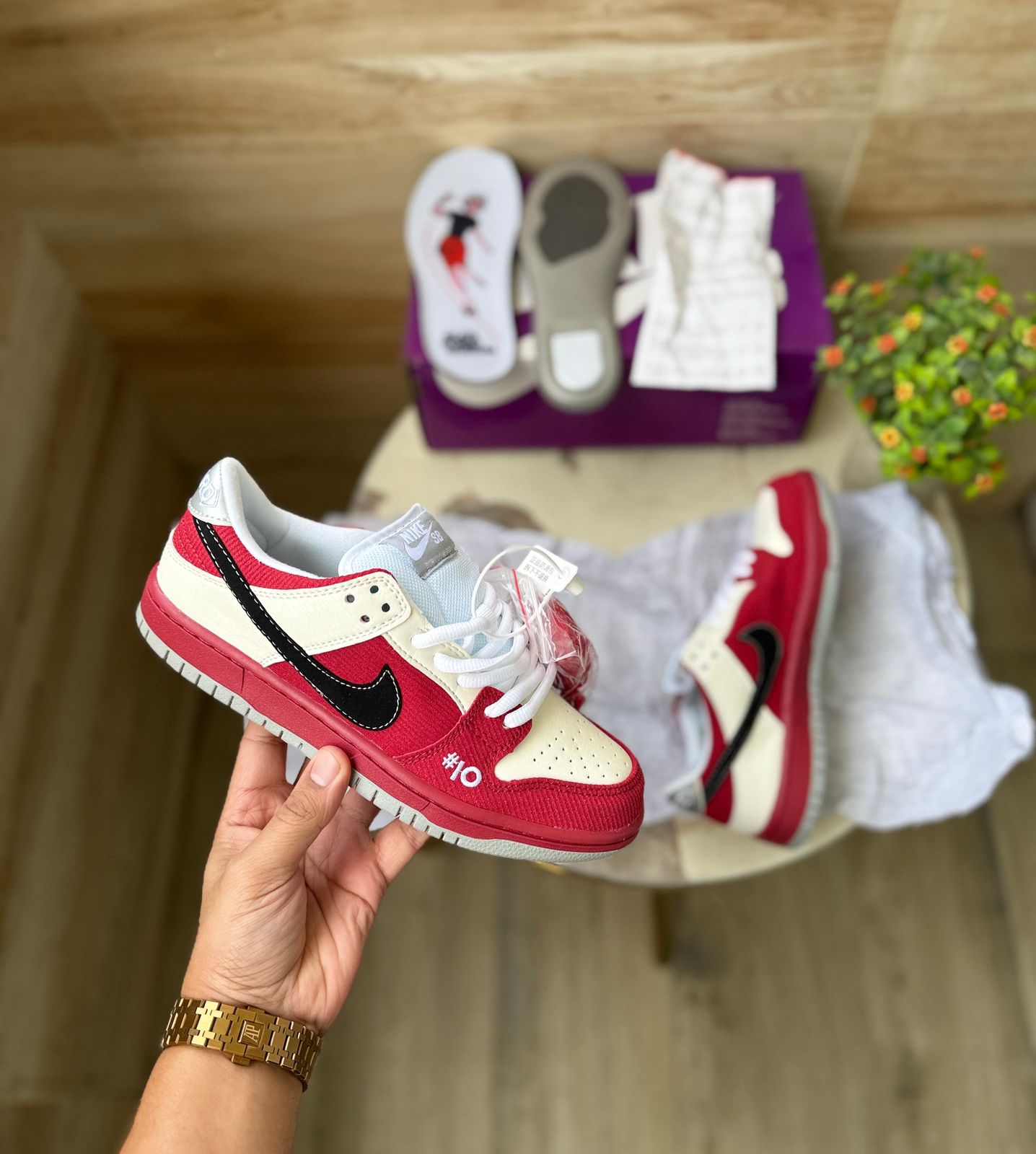 NIKE SB DUNK SKATEBOARD LOW ROLLER DERBY