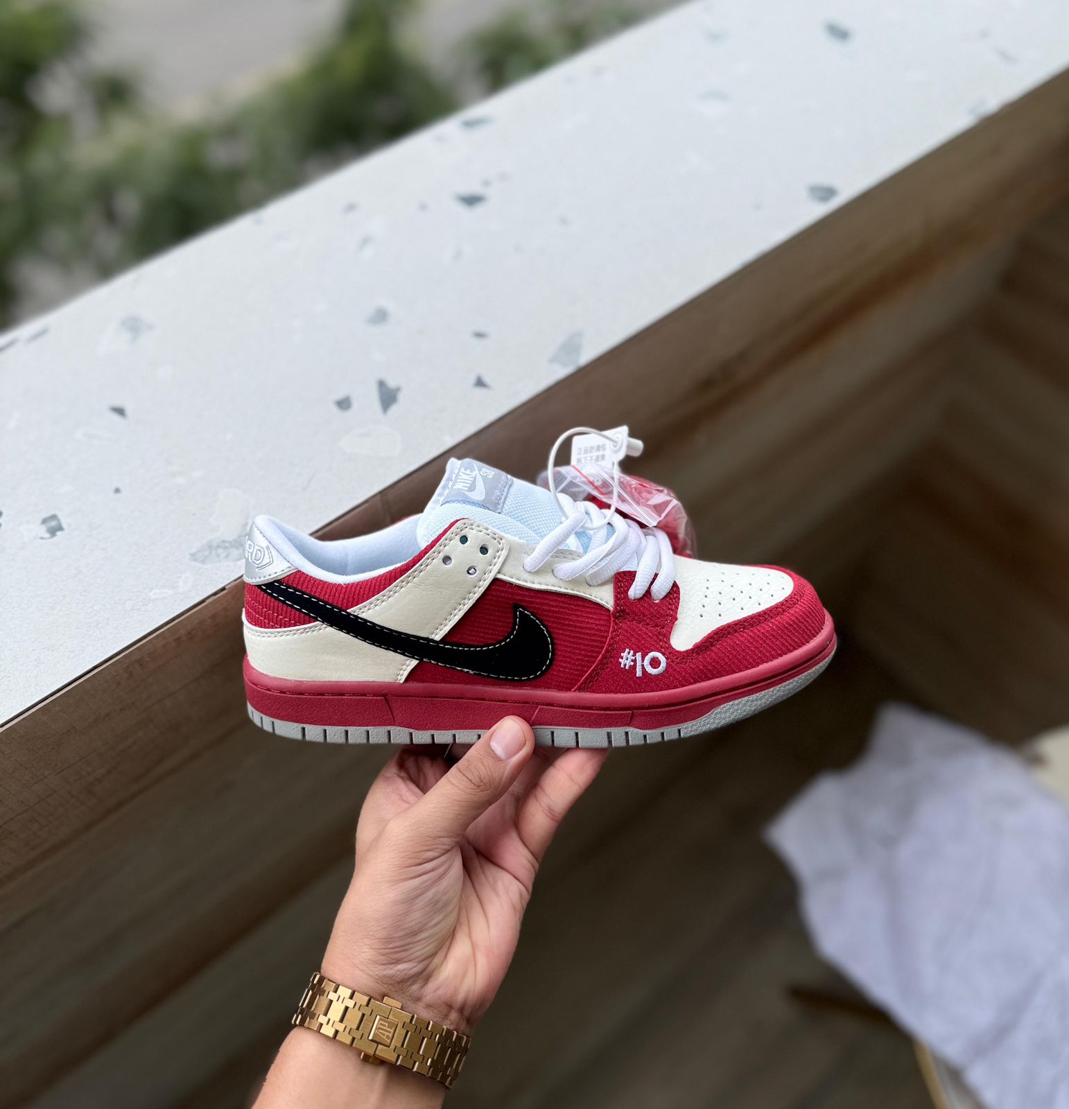 NIKE SB DUNK SKATEBOARD LOW ROLLER DERBY