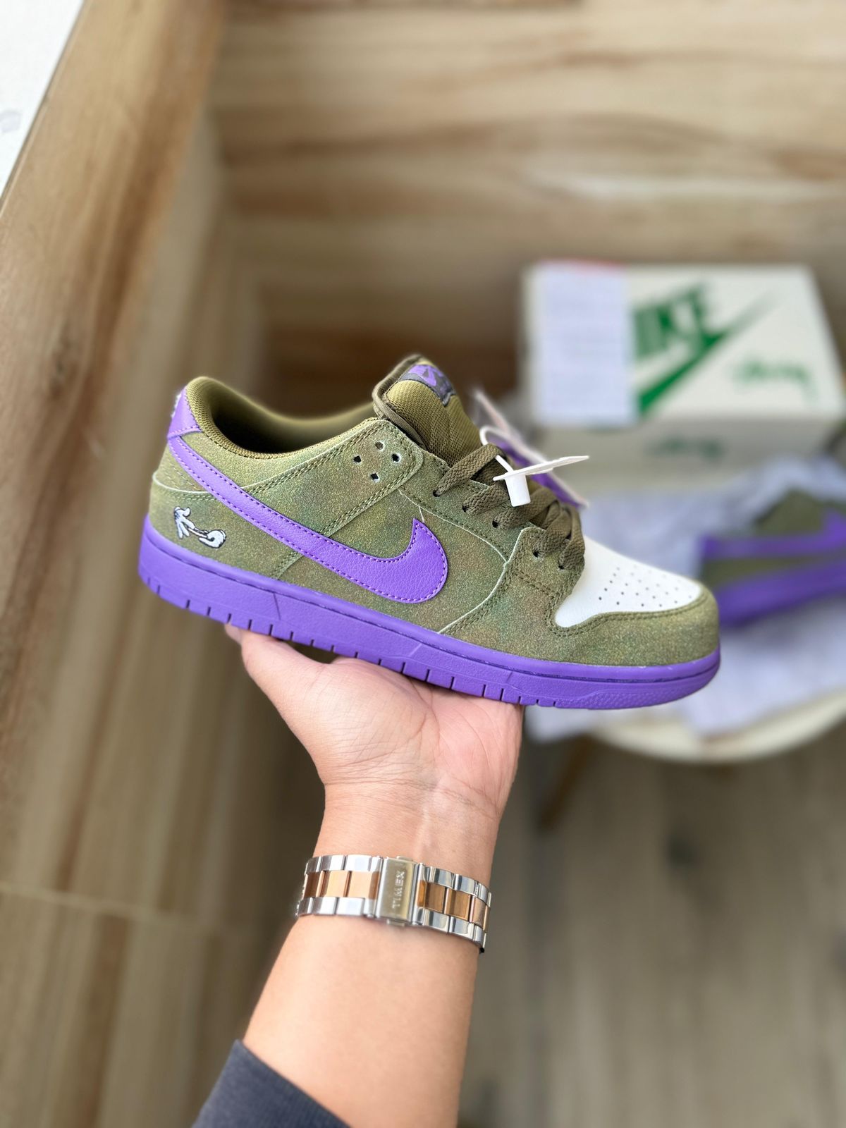 NIKE SB DUNK SNOOP DOGG